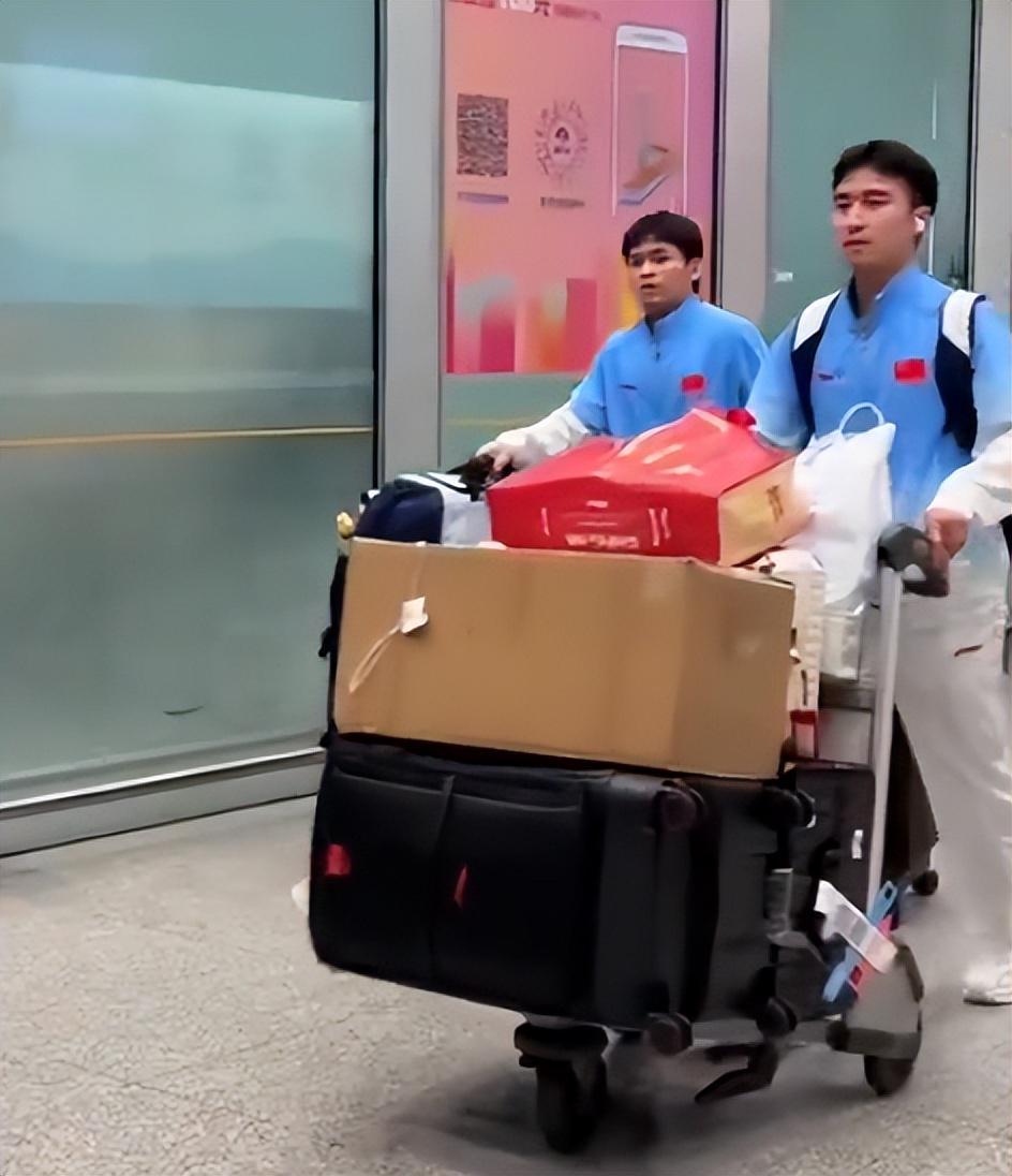 因为目前不管是使用电脑客户端、手机APP还是使用网页在线进行IM体育平台注册展示图片